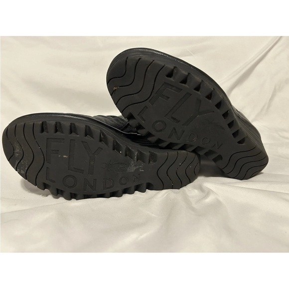 Fly London Black Wedge Ankle Boots - Size 40, equivalent to size 9 EUC - Picture 8 of 8